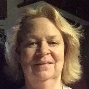 Meet your Posher, Debra